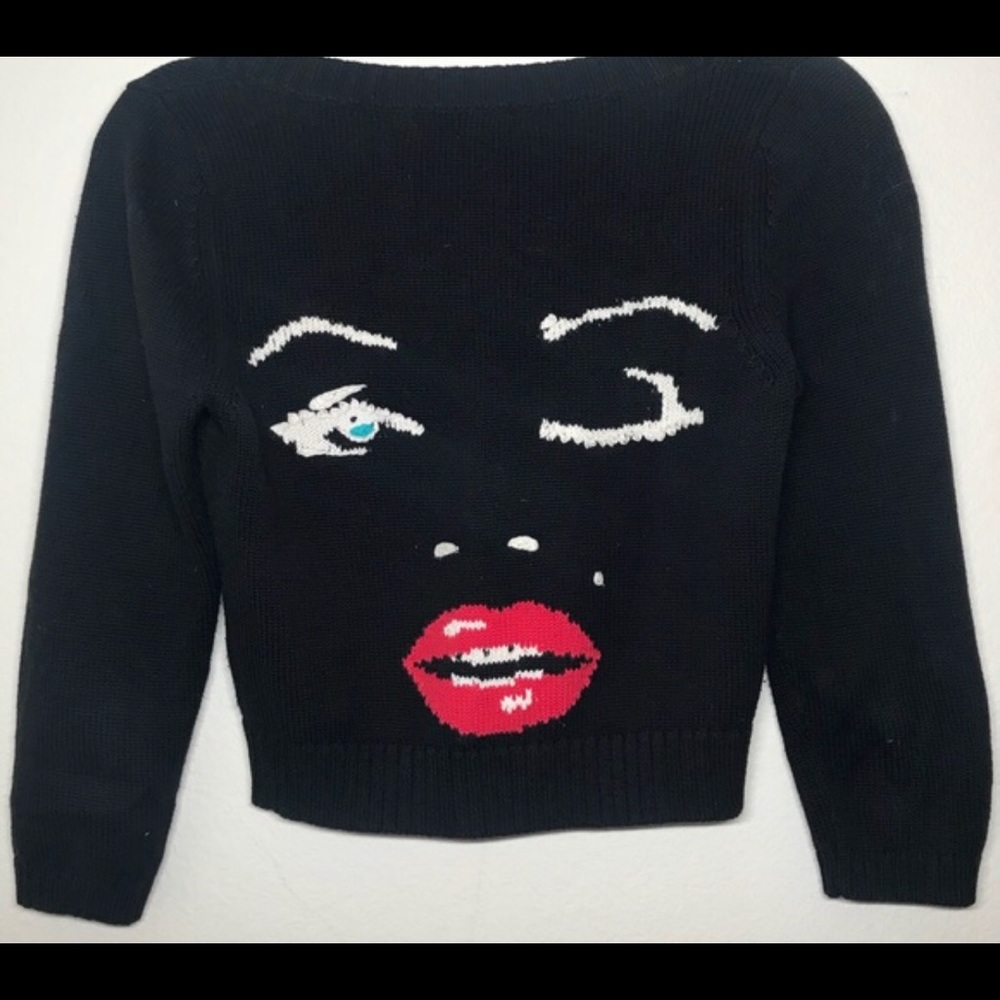 Cropped Betsey Johnson Marilyn cardigan